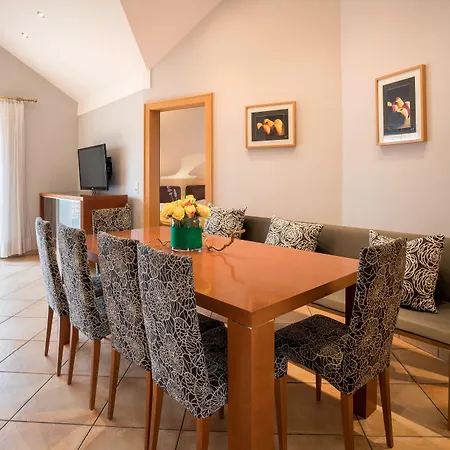 珀斯特绿色酒店 - 100％比奥