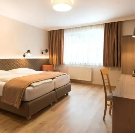 Grüne Zur Post - 100 % Bio Hotel Salzburg