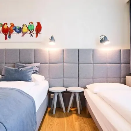 Gruene Zur Post - 100 % Bio 3* Salzburg