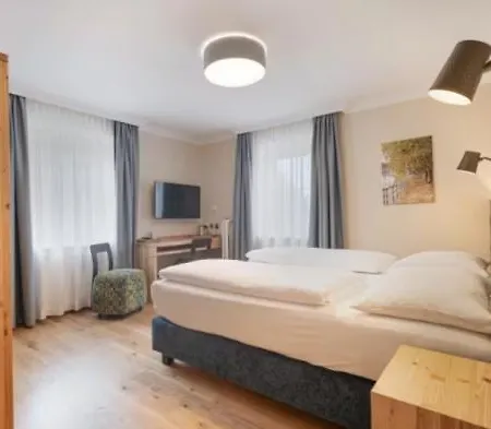 Hotel Grüne Zur Post - 100 % Bio 3*
