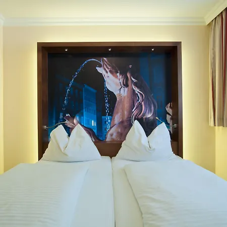 Gruene Zur Post - 100 % Bio Hotell 3*