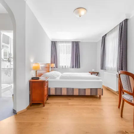 Gruene Zur Post - 100 % Bio Hotel