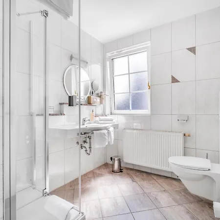 Gruene Zur Post - 100 % Bio Hotel Salzburg