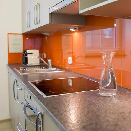 Gruene Zur Post - 100 % Bio