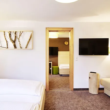 Otel Gruene Zur Post - 100 % Bio 3*