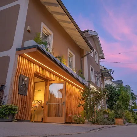 Gruene Zur Post - 100 % Bio 3* Salzburg